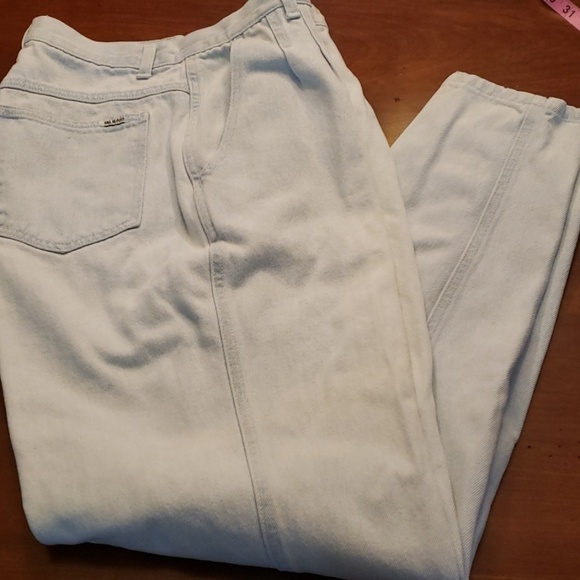 Vintage 80s Bill Blass Pleated Jeans 10 Light Blue - Picture 1 of 8